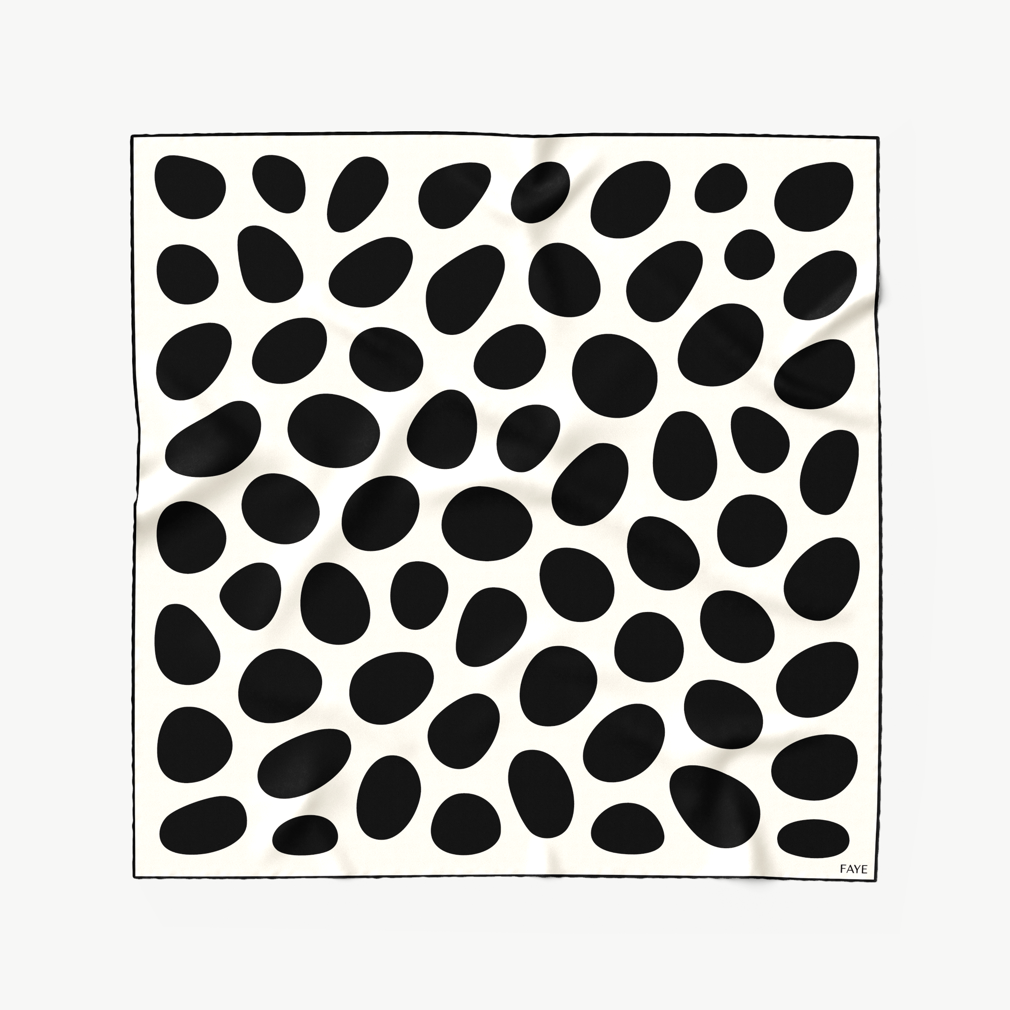 PEBBLE SILK SCARF - JET BLACK - 70 x 70 CM