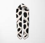 PEBBLE SILK SCARF - JET BLACK - 70 x 70 CM