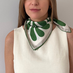 LEAF SILK SCARF - GRASS GREEN - 50 × 50 CM