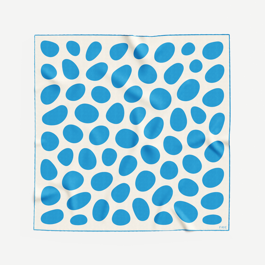 PEBBLE SILK SCARF - SKY BLUE - 70 × 70 CM